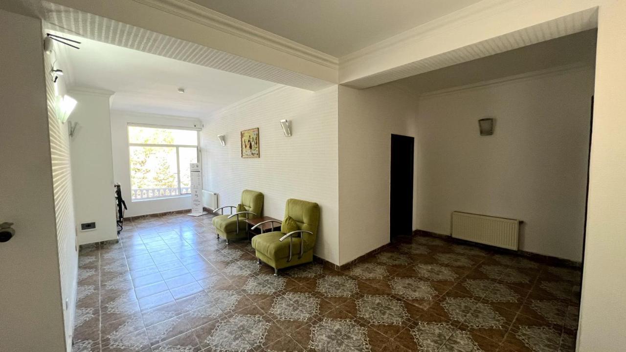 Gabala Karvan Hotel ภายนอก รูปภาพ